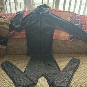 SET: One size fits all pants and zip hoodie set.